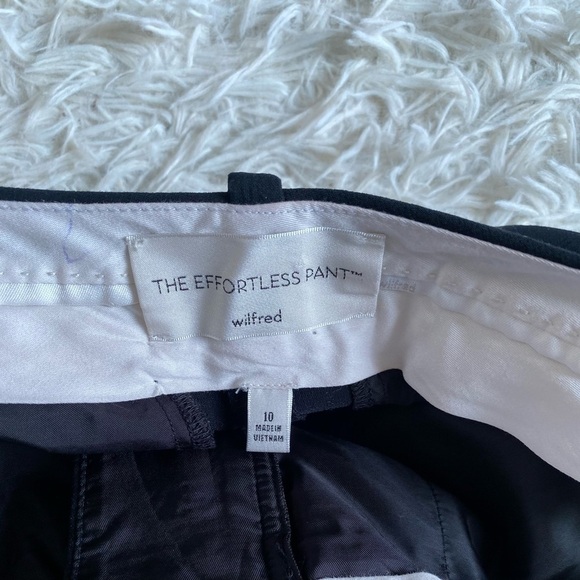 Aritzia Wilfred The Effortless Pant™ — Short - Picture 7 of 13